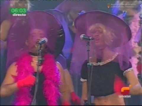MURGA LOS TITI ROYS 2010 - LAS TITI VIUDAS LLORAN A LA SARDINA