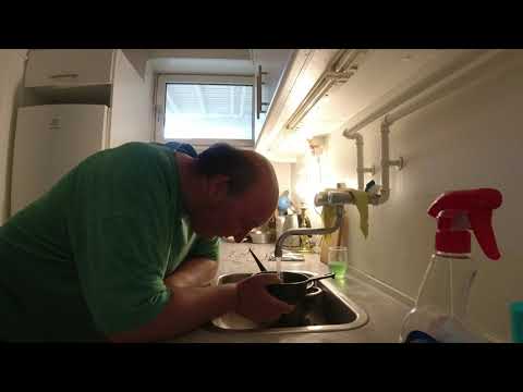 MongoTV_5240 - Mongo Madskole - Svinekoteletter Med Kartoffelmos og Brun Sovs