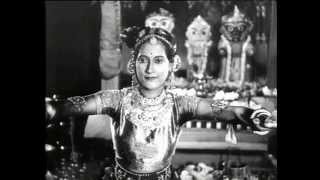 Sumati Devi \u0026 Kavichandra sings...''Nilamadhava.. Jagannatha..'' in Movie ''''