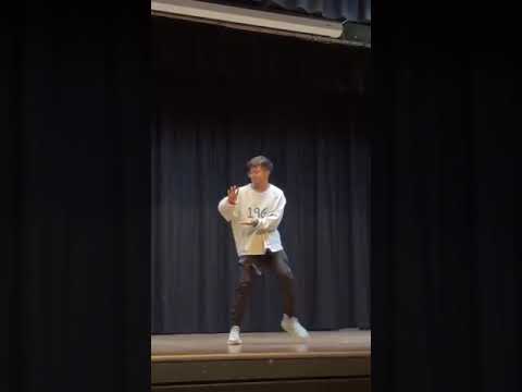 Dildooba mehbooba tari aankhu ma yeh dil dooba | Australian dancer #newsong #oldsongs #newsong#dance