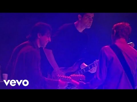 Video thumbnail for Bu Akşam (Live at Bostancı Gösteri Merkezi, İstanbul, 2003)