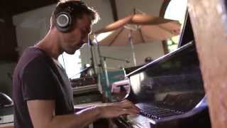 Bill Laurance - December in New York (Swift)