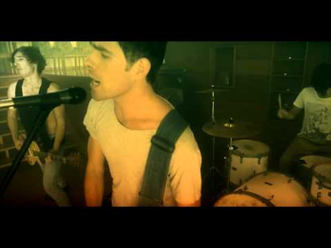 Wither And Die video