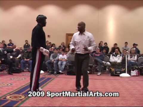 Trevor Nash v Hennessey Jackson - Men's Super HW point sparring eliminations - 2009 NBL Supergrands