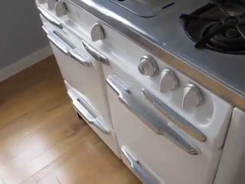 PL712- West Hollywood Apartment For Rent