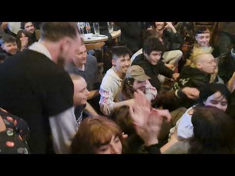 Hipbone Slim & The Kneejerks @Make Trouble event at Excelsior Brussels