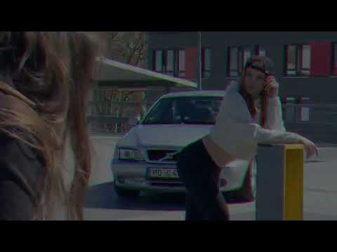 2 Volvo´s 1 Girl Shooting by JT Photography