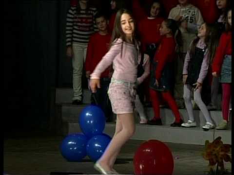 JABOLCINJA - EMILI RADICESKA - MAJKA.mpg