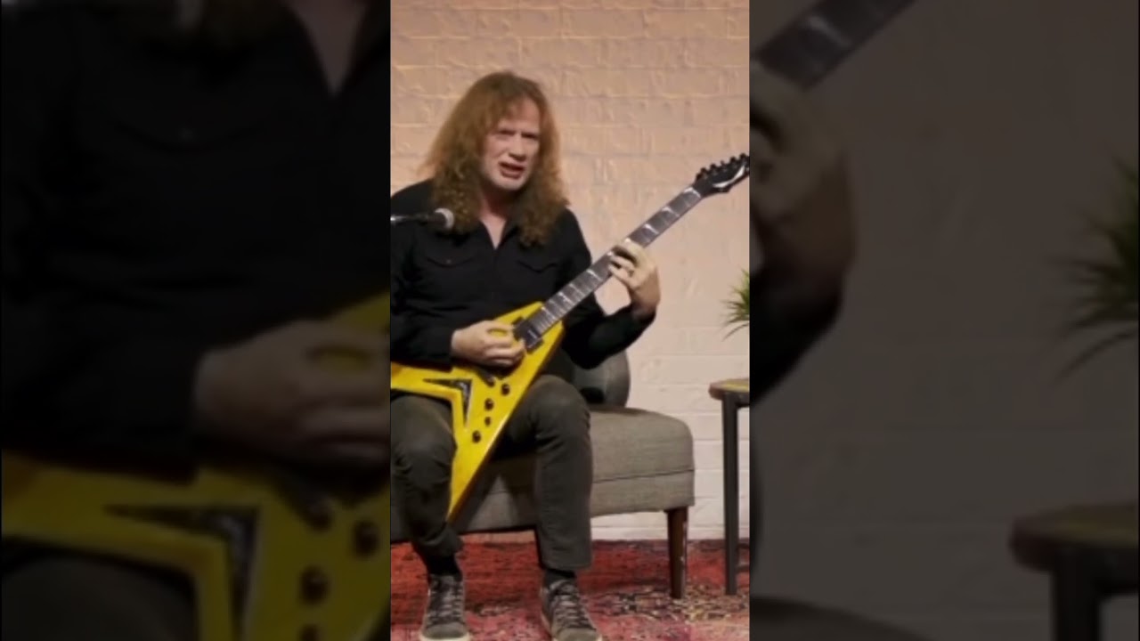 Dave Mustaine teaching the ‘Spider-cord’ riff from Wake Up Dead