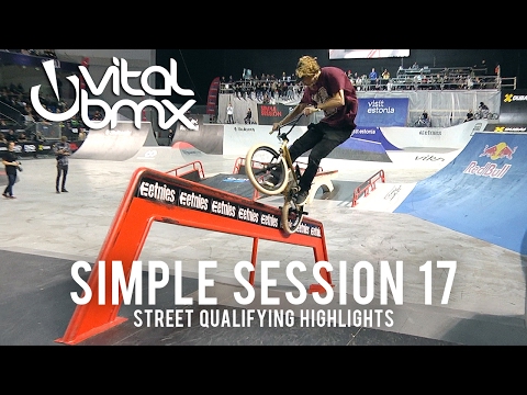 Garrett Reynolds, Devon Smillie, Reed Stark - Simple Session 17 Street Qualifying