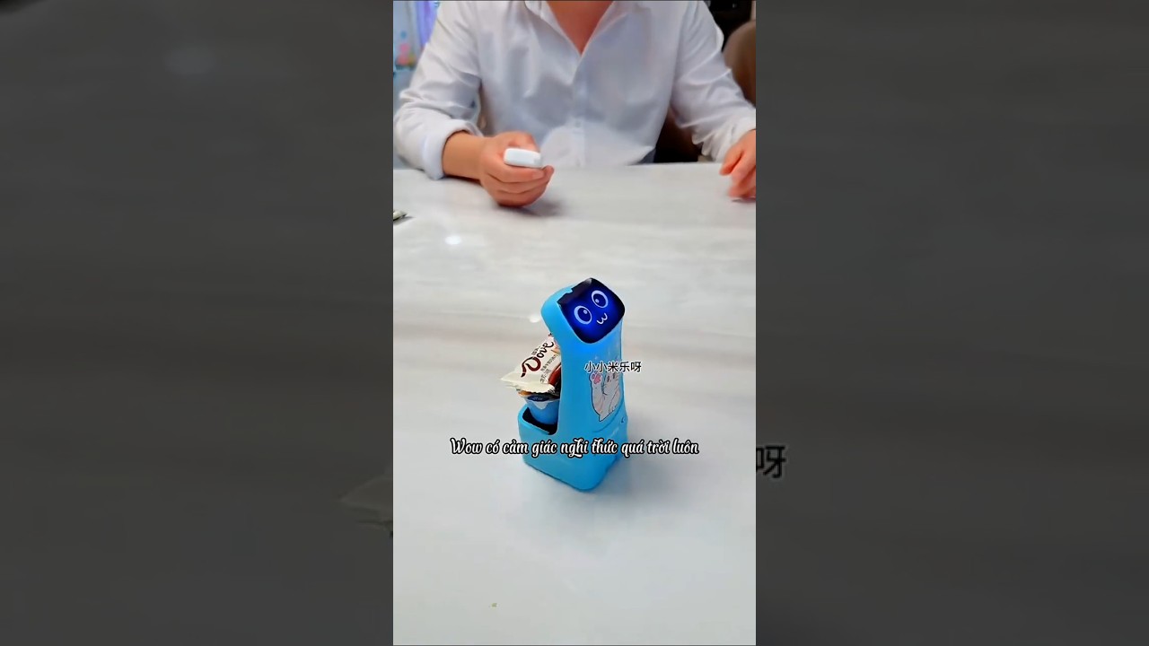 Review robot giao đồ ăn