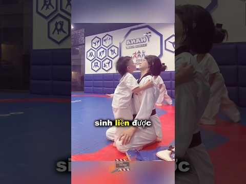 Đừng thấy cô giáo hiền mà làm tới nha