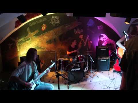 Ādažu Shipsi - Started at the Bottom @Artilērijas Pagrabi