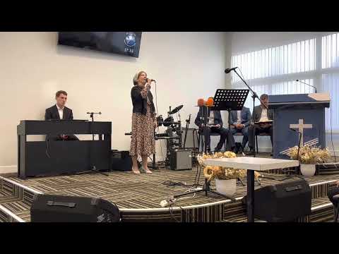 Biserica iubita ....Sora Ala Bragari ,,Biserica Filadelfia Evry''