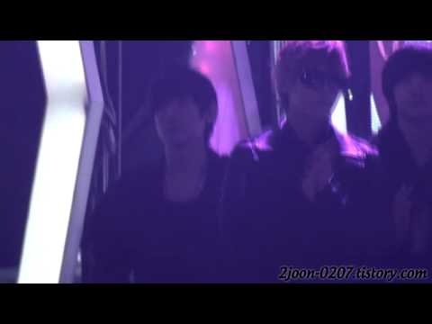 111106 Joon @ Love Sharing Concert [End]