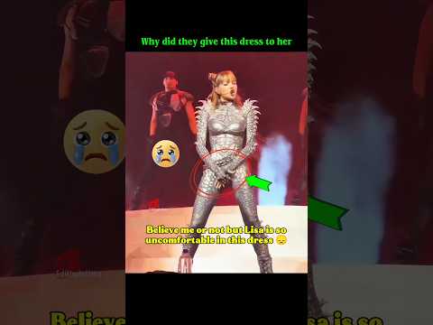 She's so uncomfortable 😕 || #blackpink #lisa #editbyfatima #shorts ||