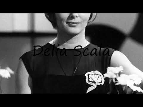 How to say Delia Scala in English?