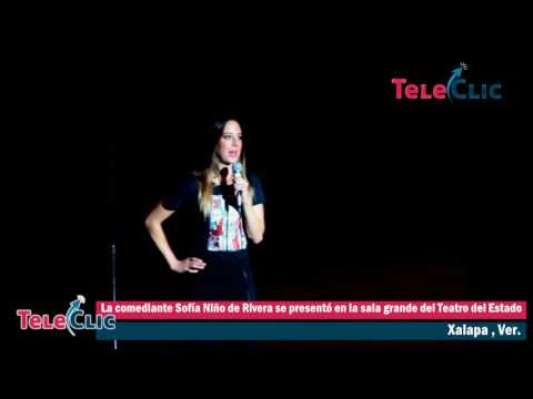 La comediante Sofía Niño de Rivera se presentó en la sala grande del Teatro del Estado