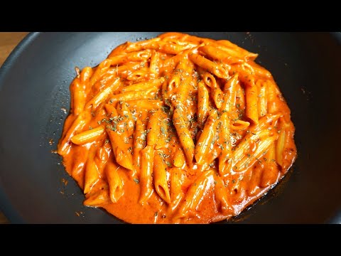 How to Make Easy Penne PASTA SPICY SAUCE (ala Gigi Hadid Pasta Recipe)