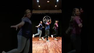 Download lagu Ghoongte Mein Chanda | Koyla | Sonu Joseph Choreography | The Euphoria Studio #dancechoreography mp3
