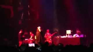 Action Bronson - A Light In The Addict (Feat. Party Supplies) LIVE