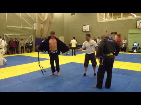 River Dillon vs Jamal Henry - FINAL - 2nd Southern BJJ Open 2013 - Blue Adult - Middle
