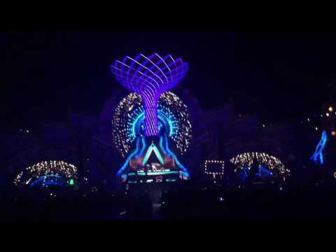 EDC 2016 Las Vegas Tiesto - Silence mixed into Yellow - Live 2016 Kinetic Field HD