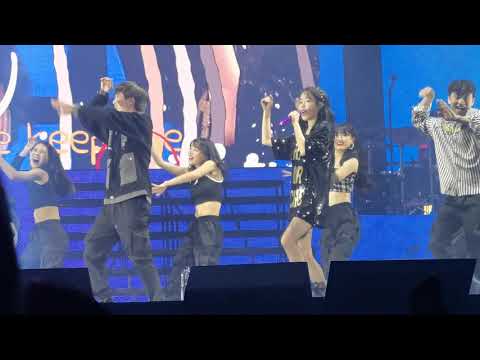 IU Love Poem 2019 Tour Concert #BbiBbi