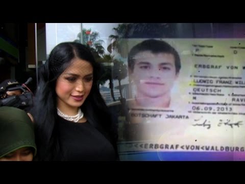 Jessica Iskandar Digugat Cerai Suami - Seleb On Cam