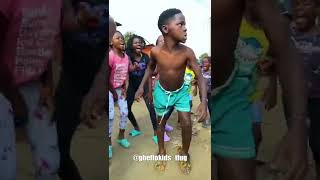 No sleep, no sleep, wake up! 🔋(Triplets Ghetto Kids dance to Buga by Kizz Daniel &amp; Tekno)