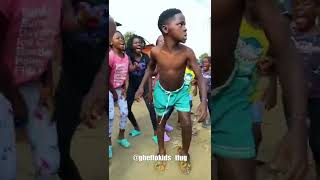 No sleep, no sleep, wake up! 🔋(Triplets Ghetto Kids dance to Buga by Kizz Daniel &amp; Tekno)