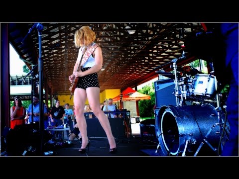 download lagu mp3 mp4 Samantha Fish Pictures, download lagu Samantha Fish Pictures gratis, unduh video klip Samantha Fish Pictures