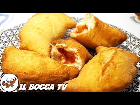 576 - Panzerotti fritti..ho giร tutti i peli ritti! (ricetta veloce panzerotto fritto fatto in casa)