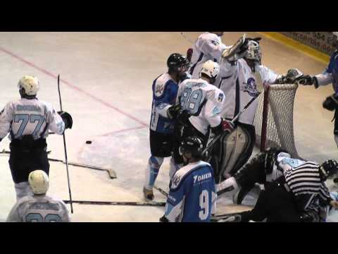 10 MPA (1/4 finału): Mad Dogs Sopot - Wojownicy Oświęcim 2-0 (bramka na 2-0 + koniec meczu)