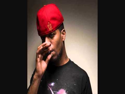 Steve Aoki feat. Kid Cudi & Travis Barker - Cudi The Kid (Original Mix) [HQ]