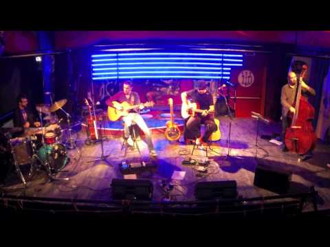 Mio fratello che guardi il mondo Live T42