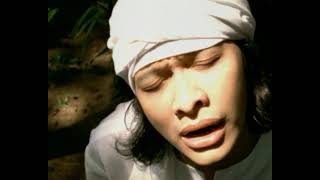 Download lagu GIGI - Tuhan mp3 Download lagu GIGI - Tuhan mp3