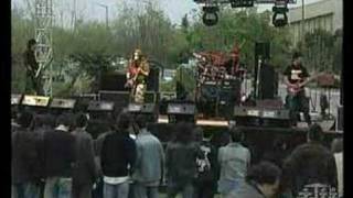 Download lagu Definitive - On Fire (@8.İstanbul Rock Festivali @itü) mp3