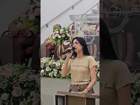 CASSIANE ABRAÇO DO NOIVO GRUPO DE LOUVOR