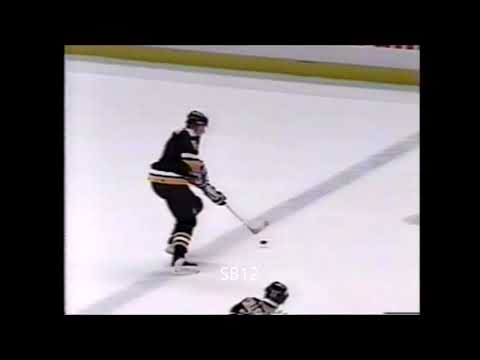 Michal Pivonka hit Ulf Samuelsson May. 12/1995