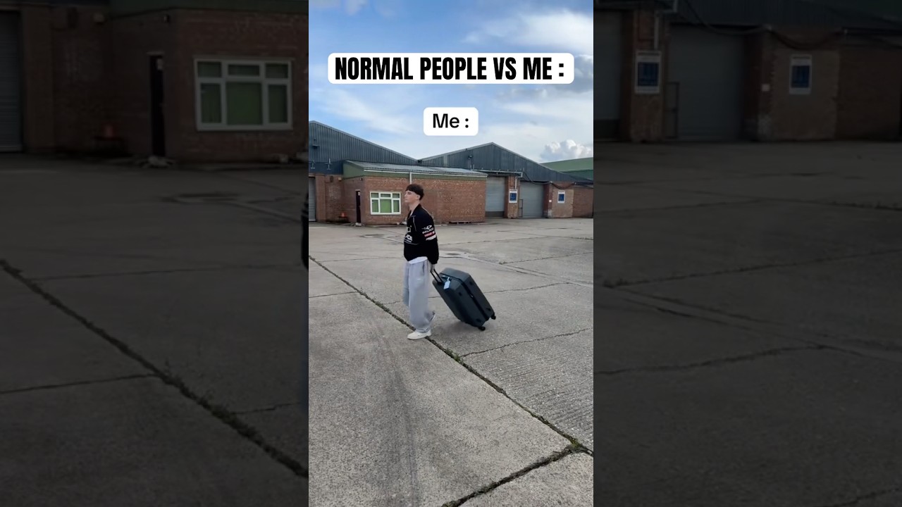NORMAL PEOPLE VS ME #comedy #fun #relatable #viralvideo
