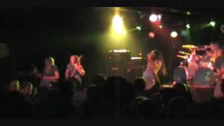 Skeletonwitch- "Submit to the Suffering" (Live)