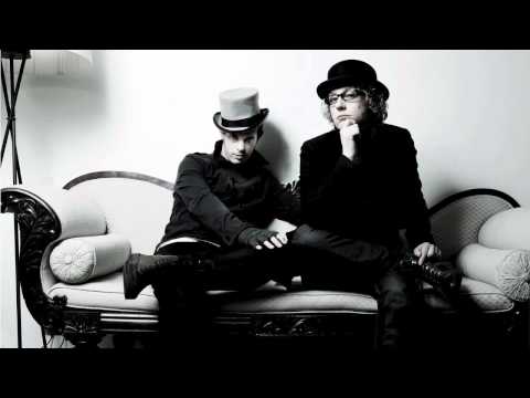 The Young Punx Guest Mix - BBC Radio 1 Annie Nightingale Show (2/2)