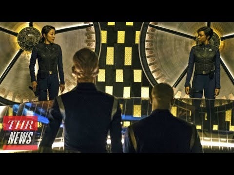 'Star Trek: Discovery' Boss Alex Kurtzman Opens Up About Show's Delay | THR News
