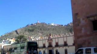 preview picture of video 'Catedral de Zacatecas y cerro de la bufa.mov'
