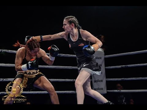 Noemi Bosques USA vs. Michelle Preston NZ @ Royal Rampage 2016