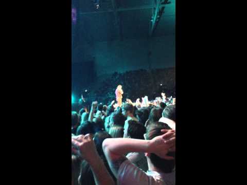 Bruce Springsteen - Saving Up - Oslo - Telenor Arena 30.04.2013