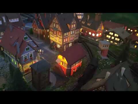 So das gequitsche hat ein Ende der BR 58 von Minitrix 12412 sie fährt wieder schön leise ..