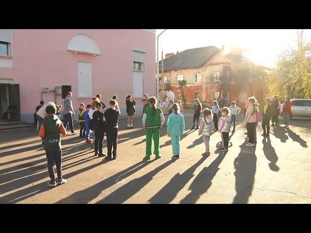 Накануне у Дворца Ветеранов «Победа» состоялась Всероссийская акция «Дари добро»