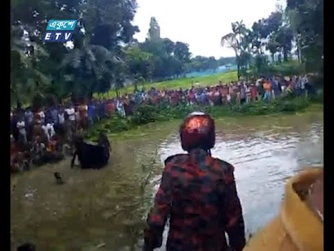 ময়মনসিংহে ফুলপুর উপজেলায় মাইক্রোবাস নিয়ন্ত্রণ হারিয়ে খাদে পড়ে আটজনের মৃত্যু